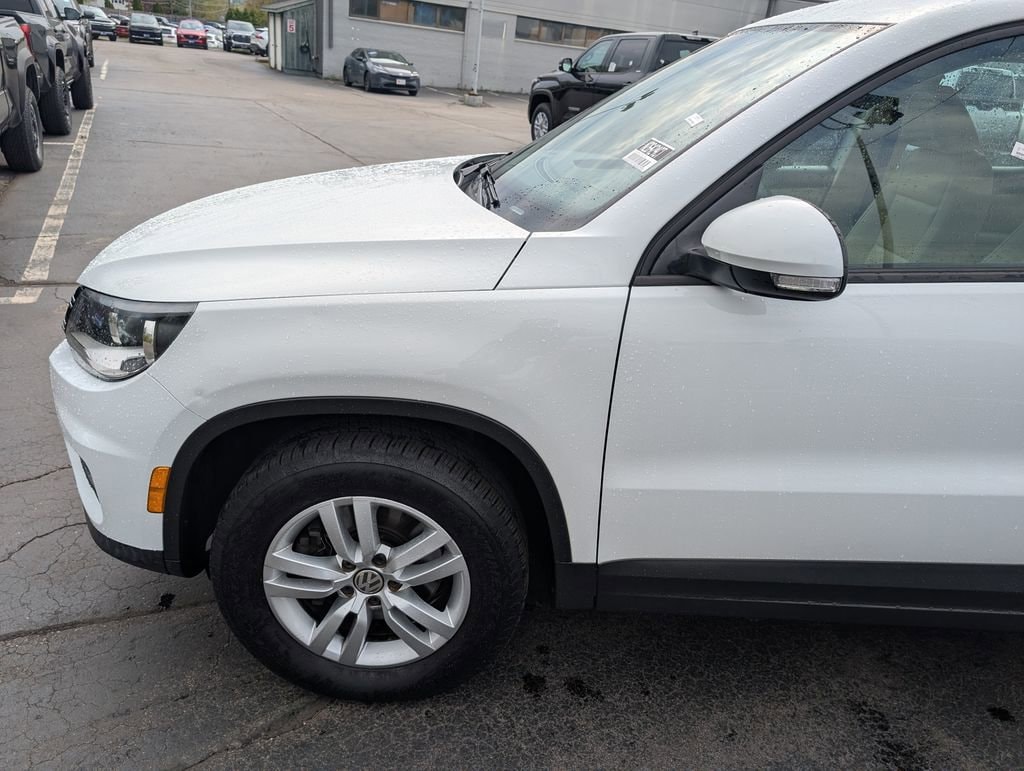 Used 2017 Volkswagen Tiguan S with VIN WVGBV7AX2HW502091 for sale in Nashua, NH