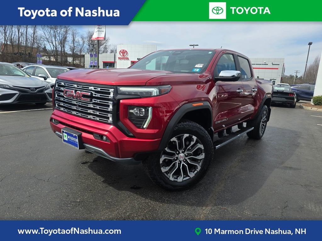 2023 GMC Canyon 4WD Denali Crew Cab Short Box's photo