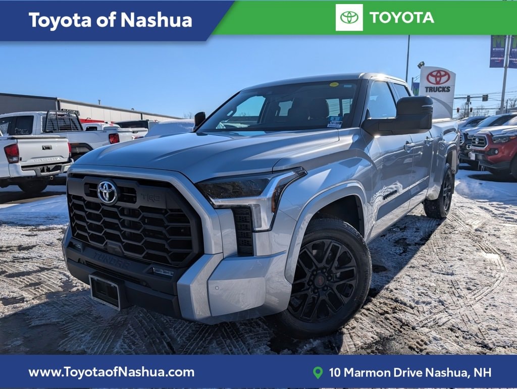 2023 Toyota Tundra SR5's photo