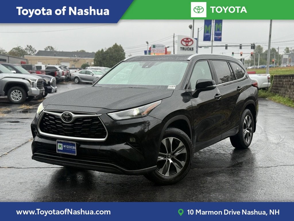 2023 Toyota Highlander XLE's photo