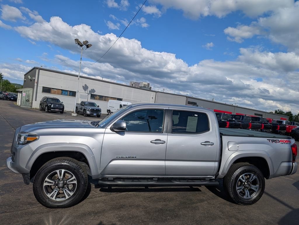 Used 2018 Toyota Tacoma TRD Sport Truck