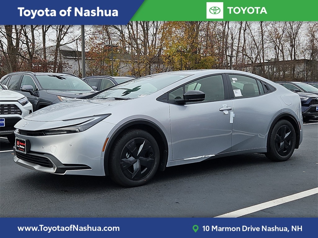 2026 Toyota Prius SE's photo