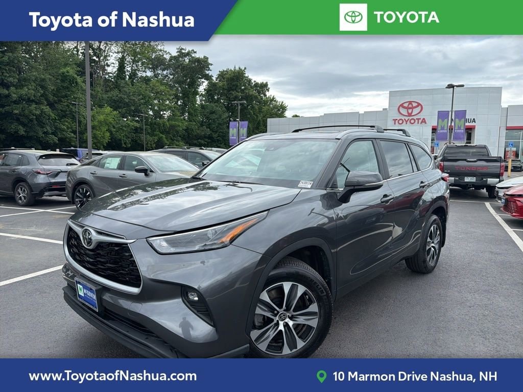2023 Toyota Highlander XLE AWD's photo