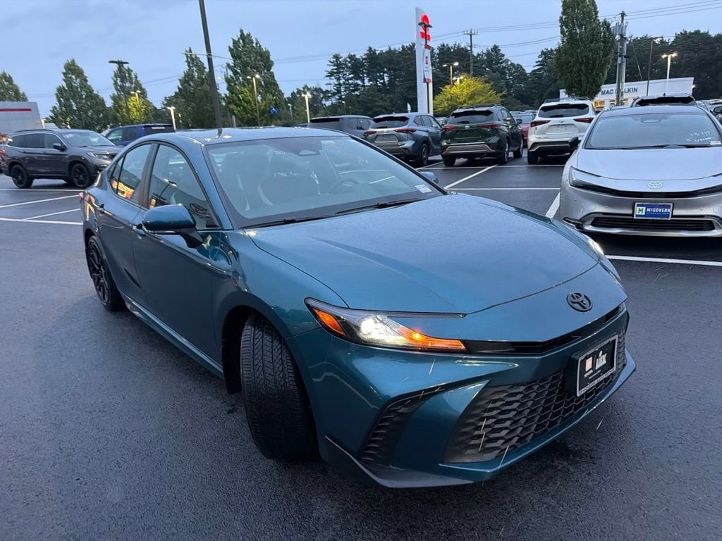 Used 2026 Toyota Camry SE Sedan