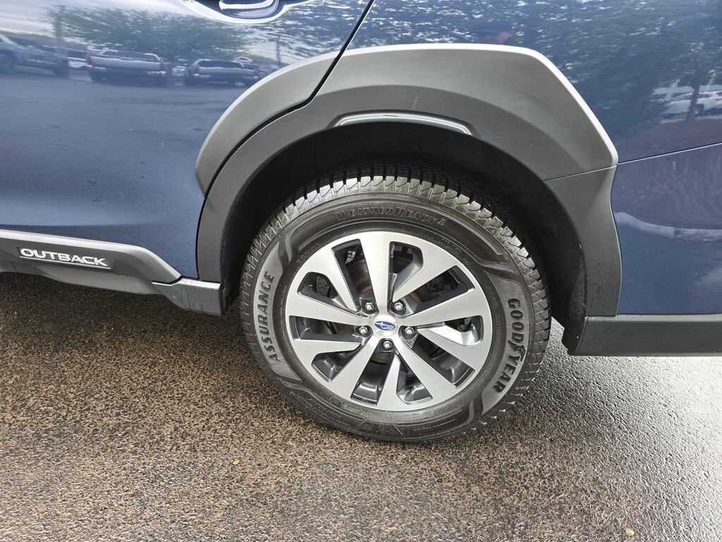 Used 2023 Subaru Outback Premium Sport Utility