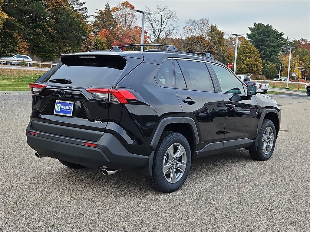 New 2025 Toyota RAV4 Hybrid XLE SUV