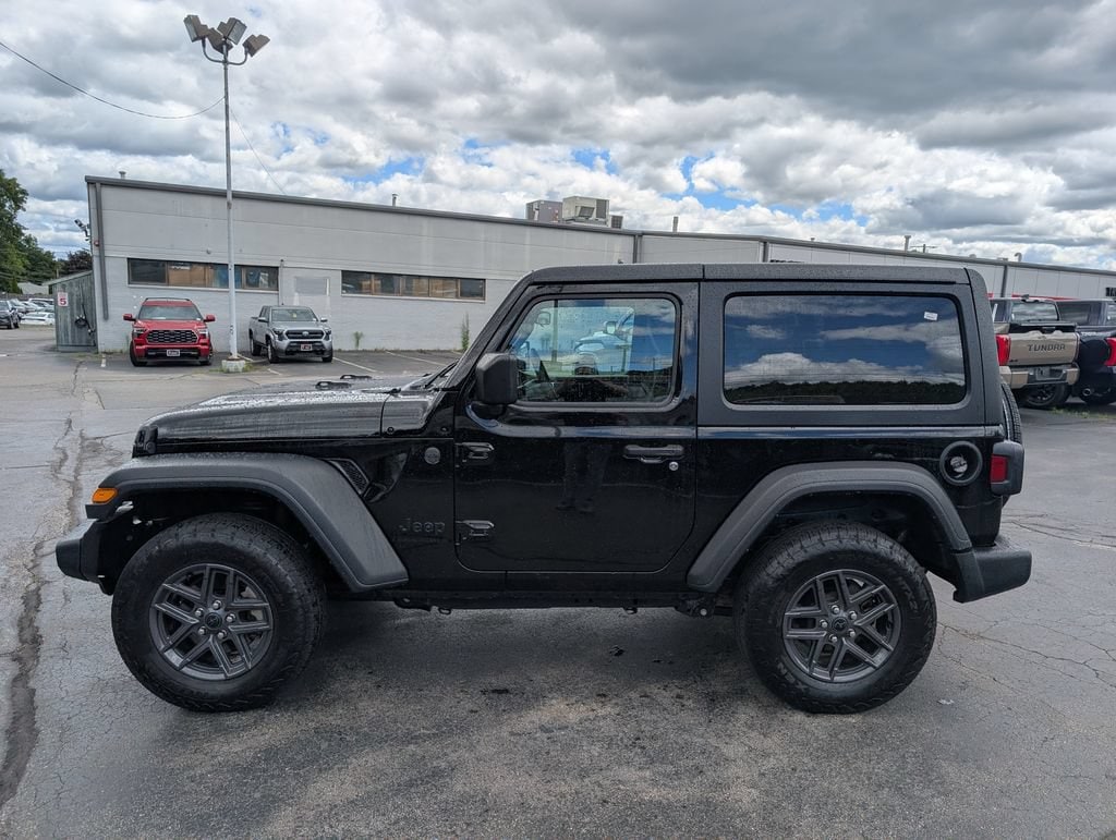Used 2024 Jeep Wrangler Sport S Sport Utility