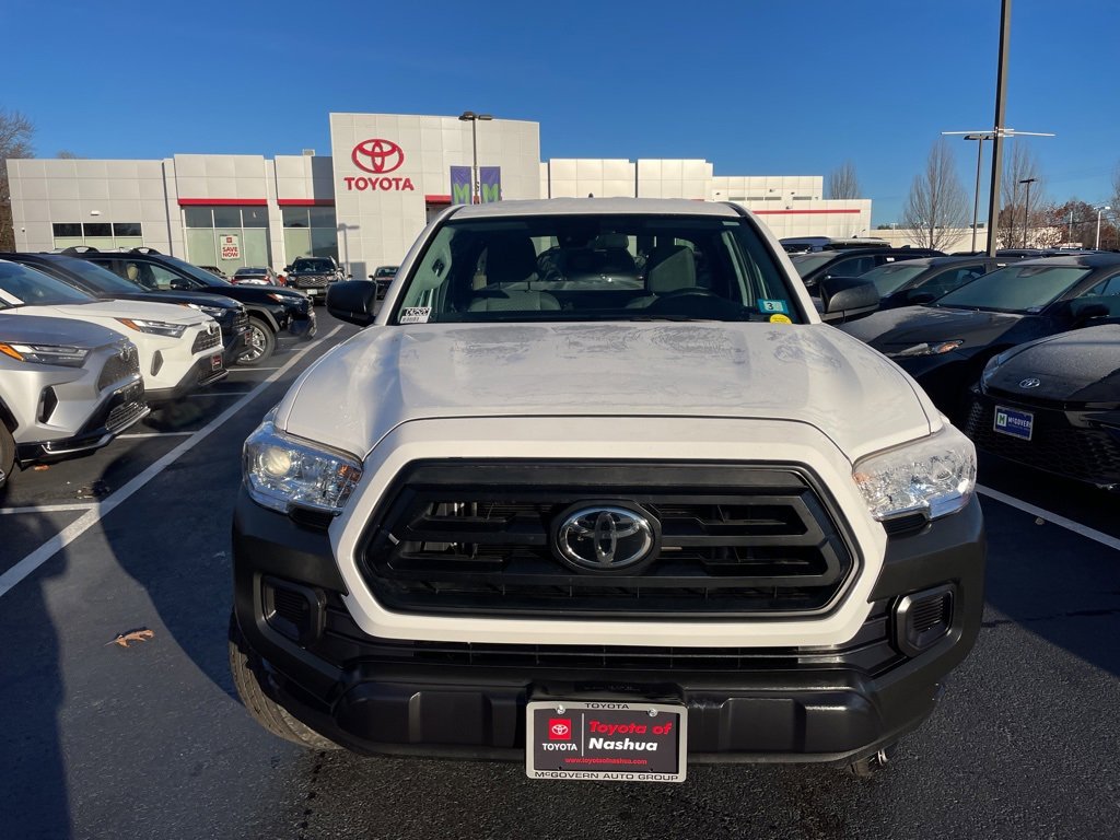 2023 Toyota Tacoma SR photo 2