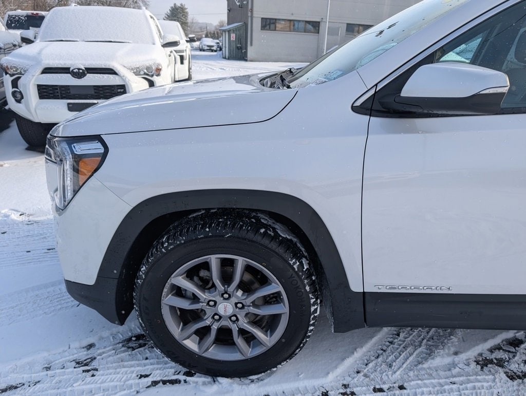Used 2022 GMC Terrain SLT Sport Utility