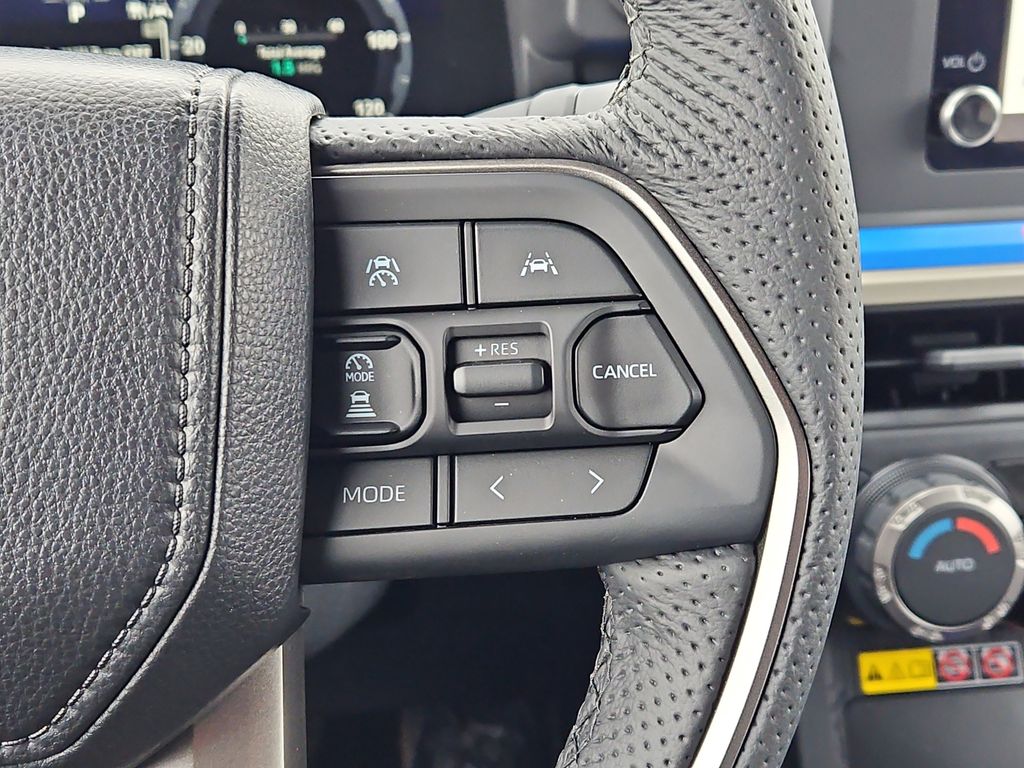 2025 Toyota Tacoma TRD Off Road - Photo 16