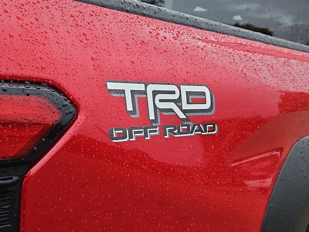 2025 Toyota Tacoma TRD Off Road - Photo 4