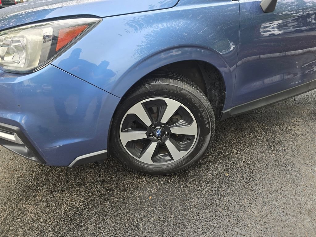 Used 2017 Subaru Forester Limited with VIN JF2SJALC5HH476924 for sale in Nashua, NH