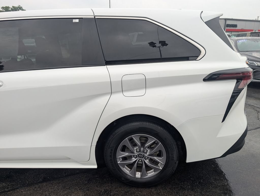 Certified 2025 Toyota Sienna LE Passenger Van