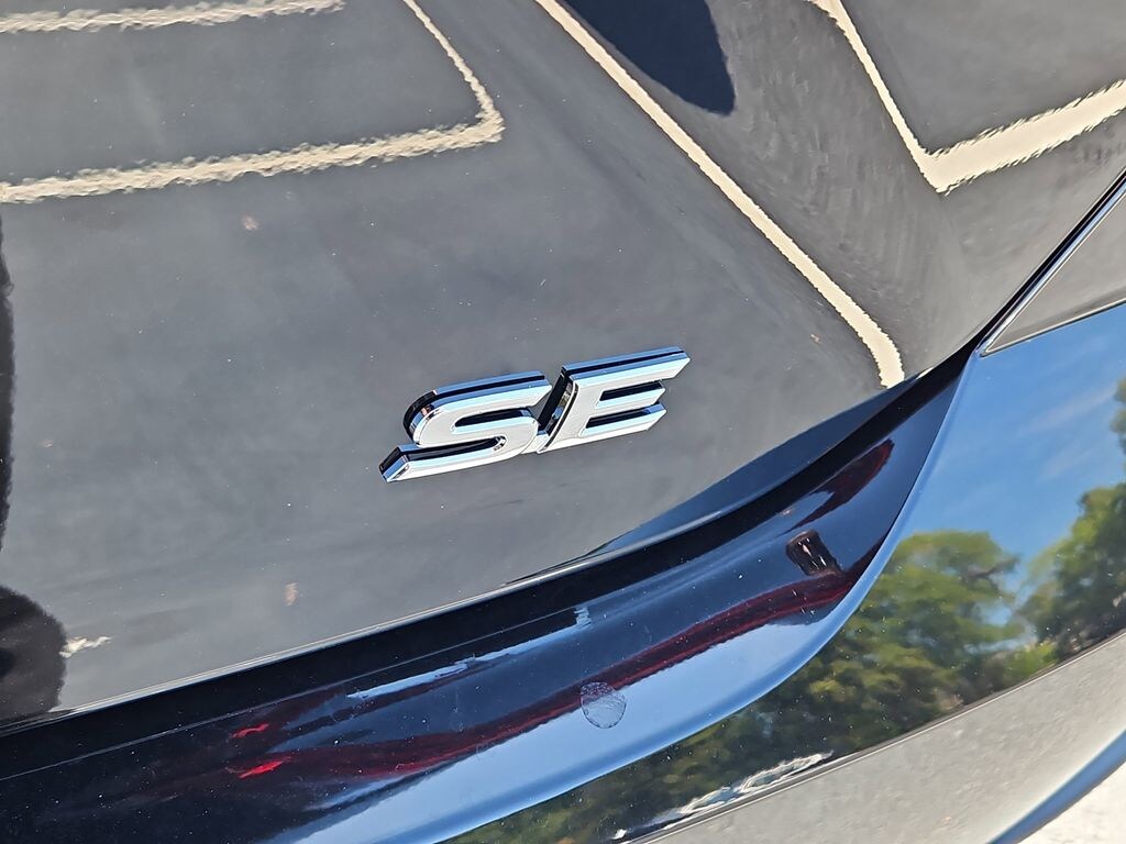 New 2026 Toyota Camry SE Sedan