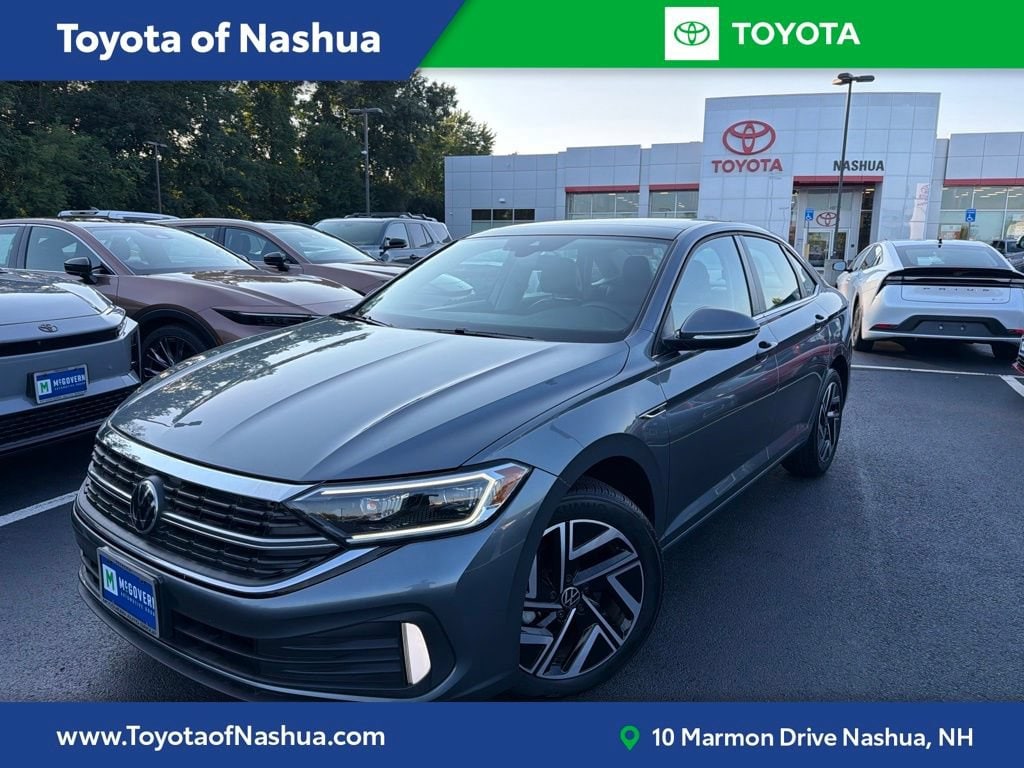 Used 2023 Volkswagen Jetta 1.5T SEL Sedan