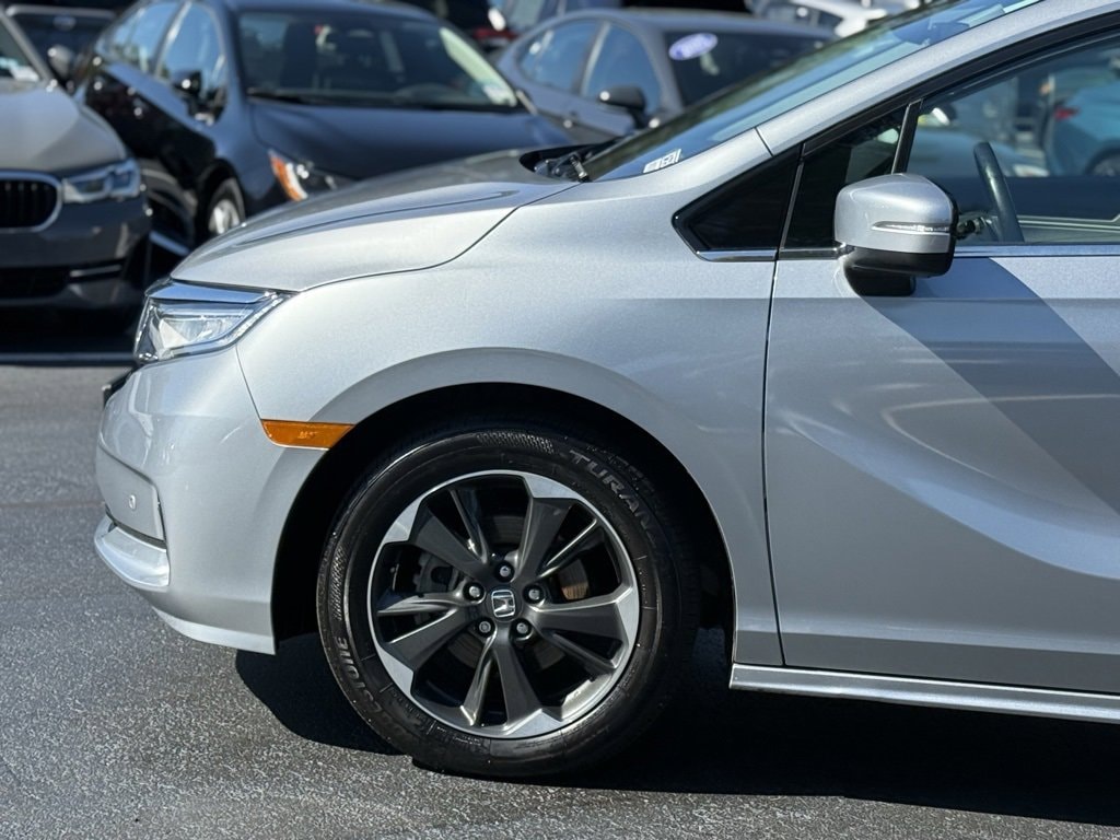 Used 2023 Honda Odyssey Elite Passenger Van