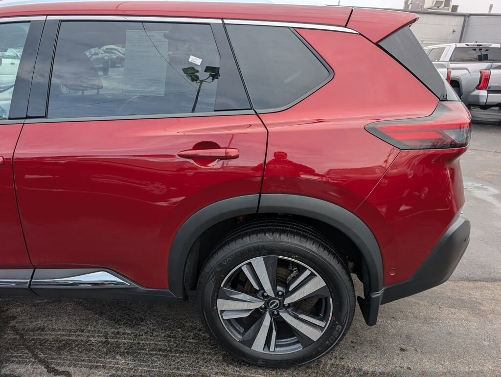 Used 2023 Nissan Rogue SL Sport Utility