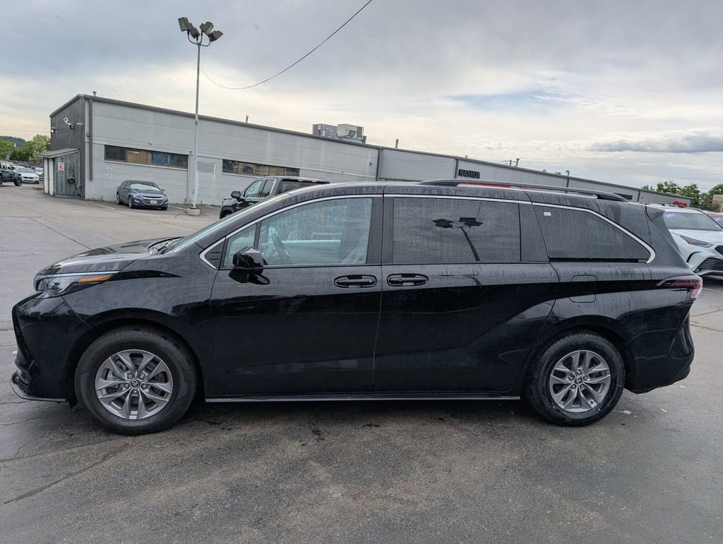 Certified 2025 Toyota Sienna LE Passenger Van