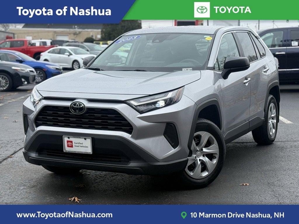 2023 Toyota RAV4 LE's photo
