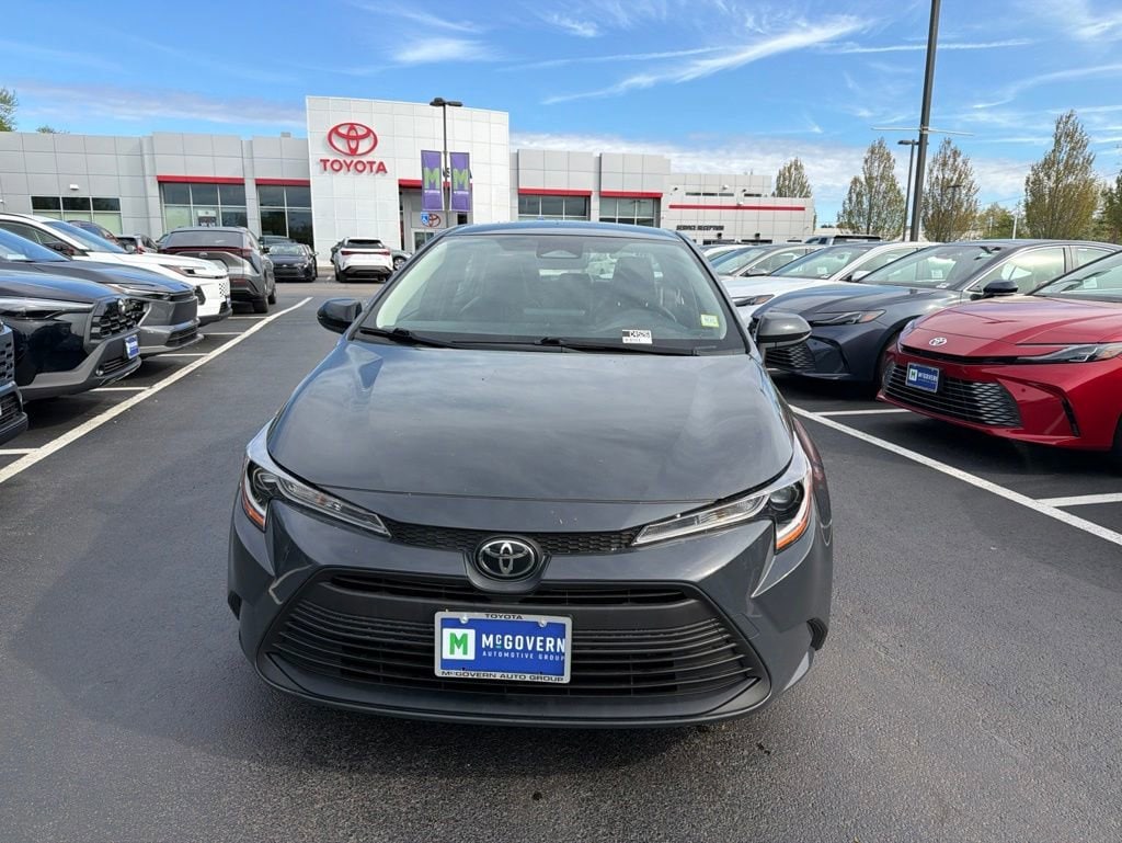 Used 2023 Toyota Corolla LE Sedan