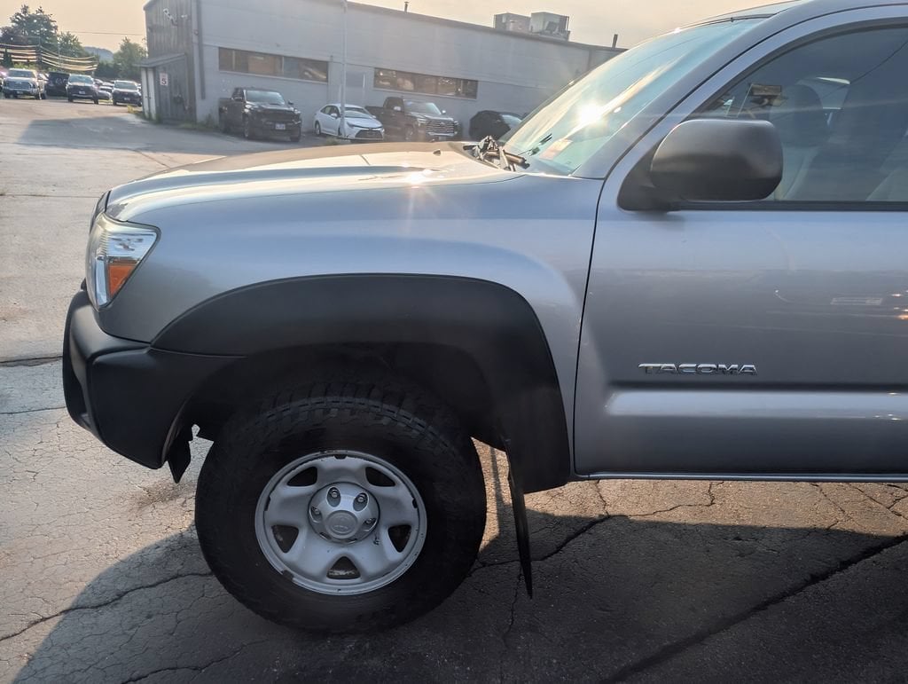 Used 2015 Toyota Tacoma Base Truck