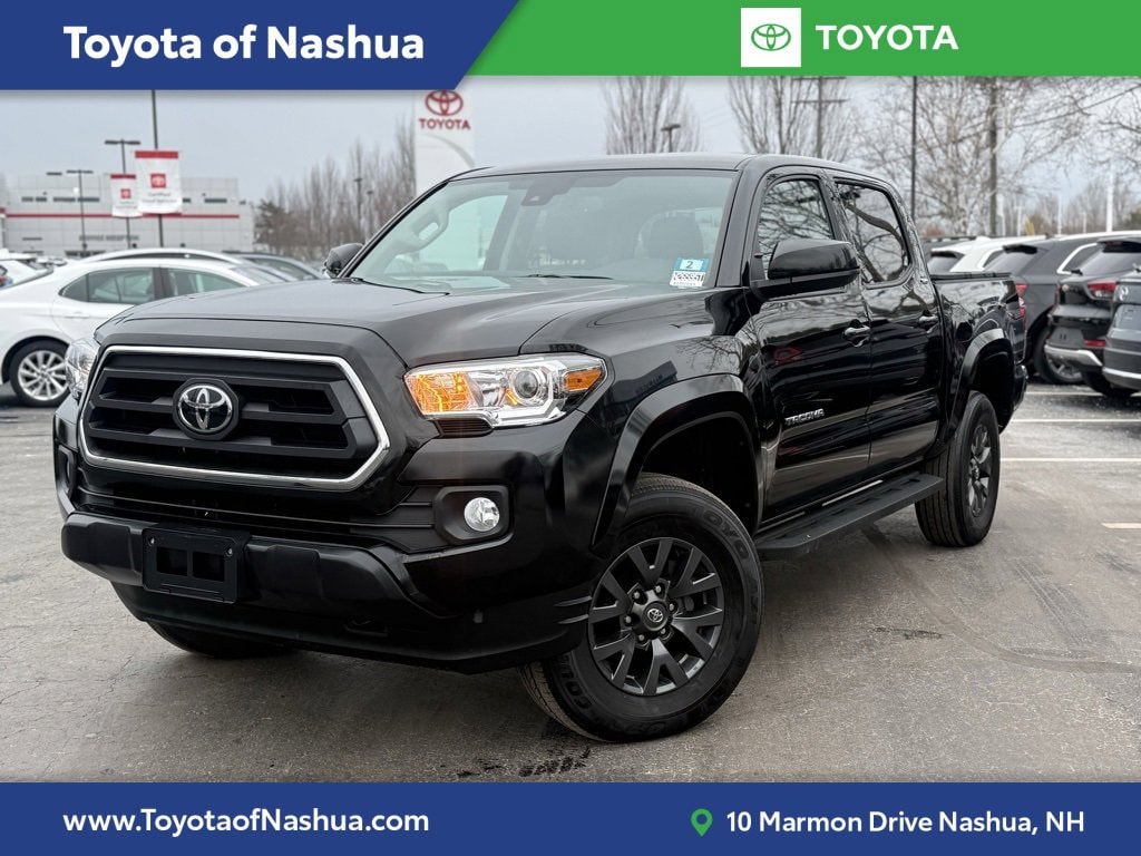 2023 Toyota Tacoma SR5's photo