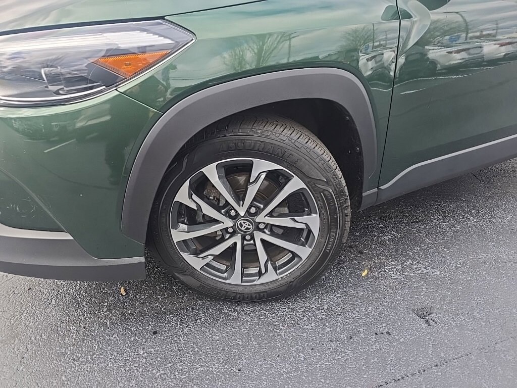 Used 2024 Toyota Corolla Cross XLE Sport Utility