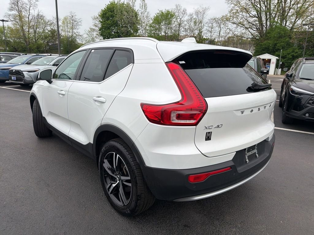 2023 Volvo XC40 Plus - Photo 7