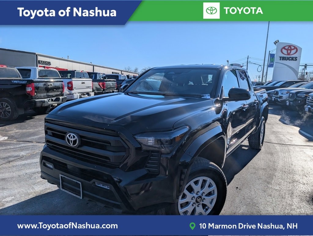 2024 Toyota Tacoma SR5's photo