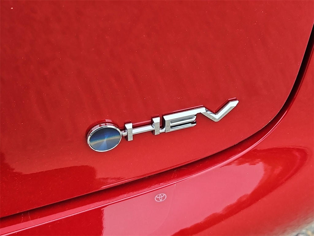 New 2026 Toyota Prius LE Hatchback