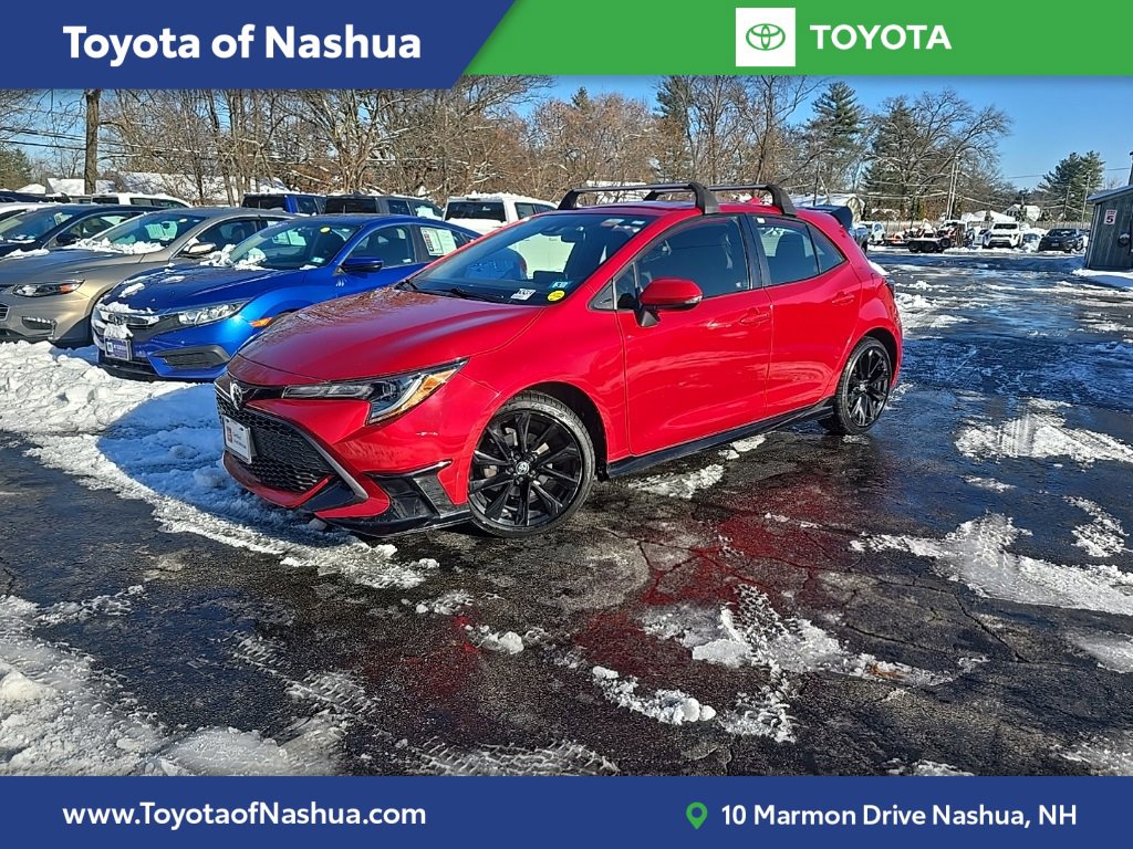 2021 Toyota Corolla Hatchback SE's photo