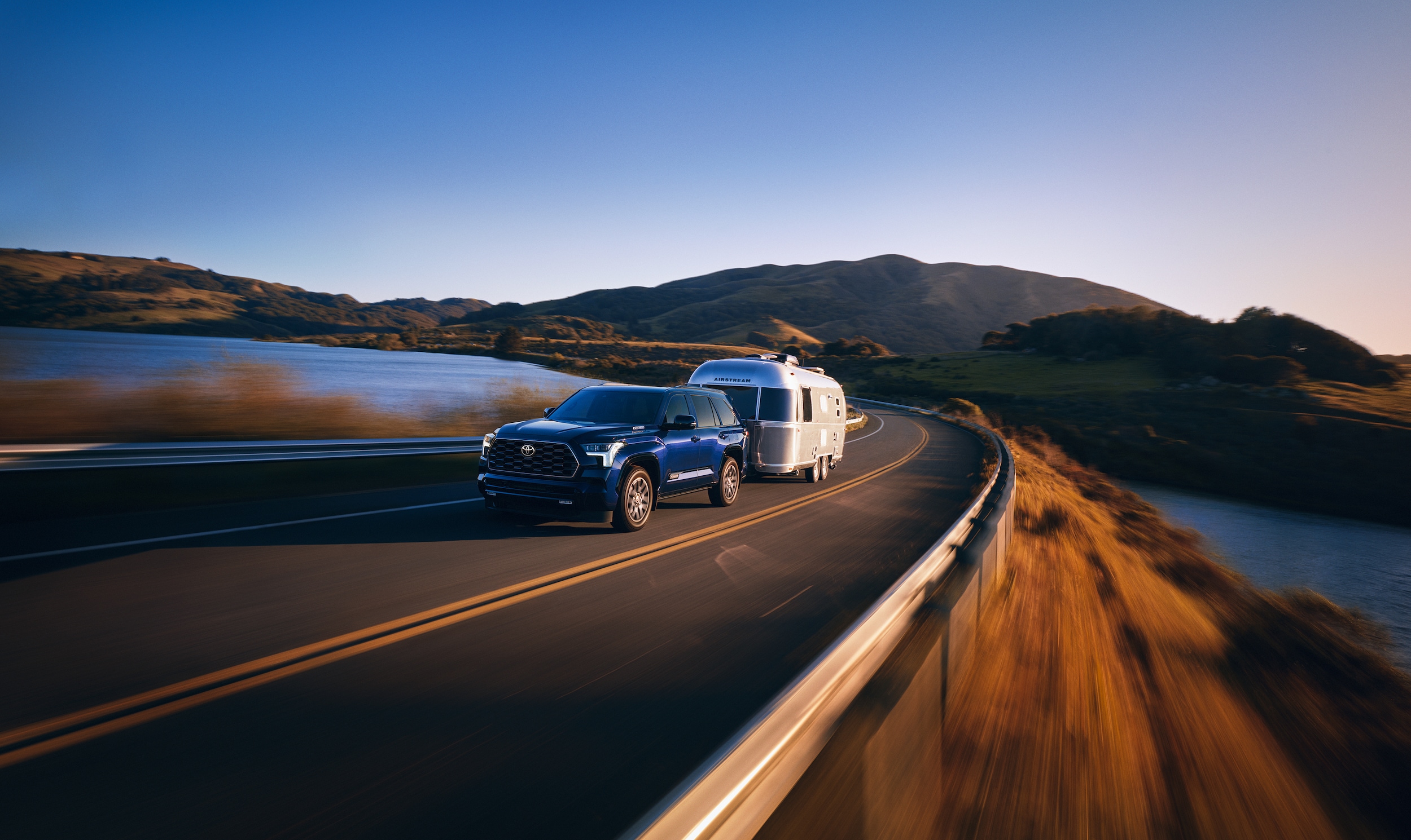 Toyota Sequoia towing a camper