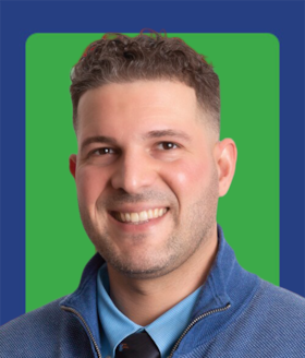 Staff member Jose Mora from 1ccfe2fcc4f3