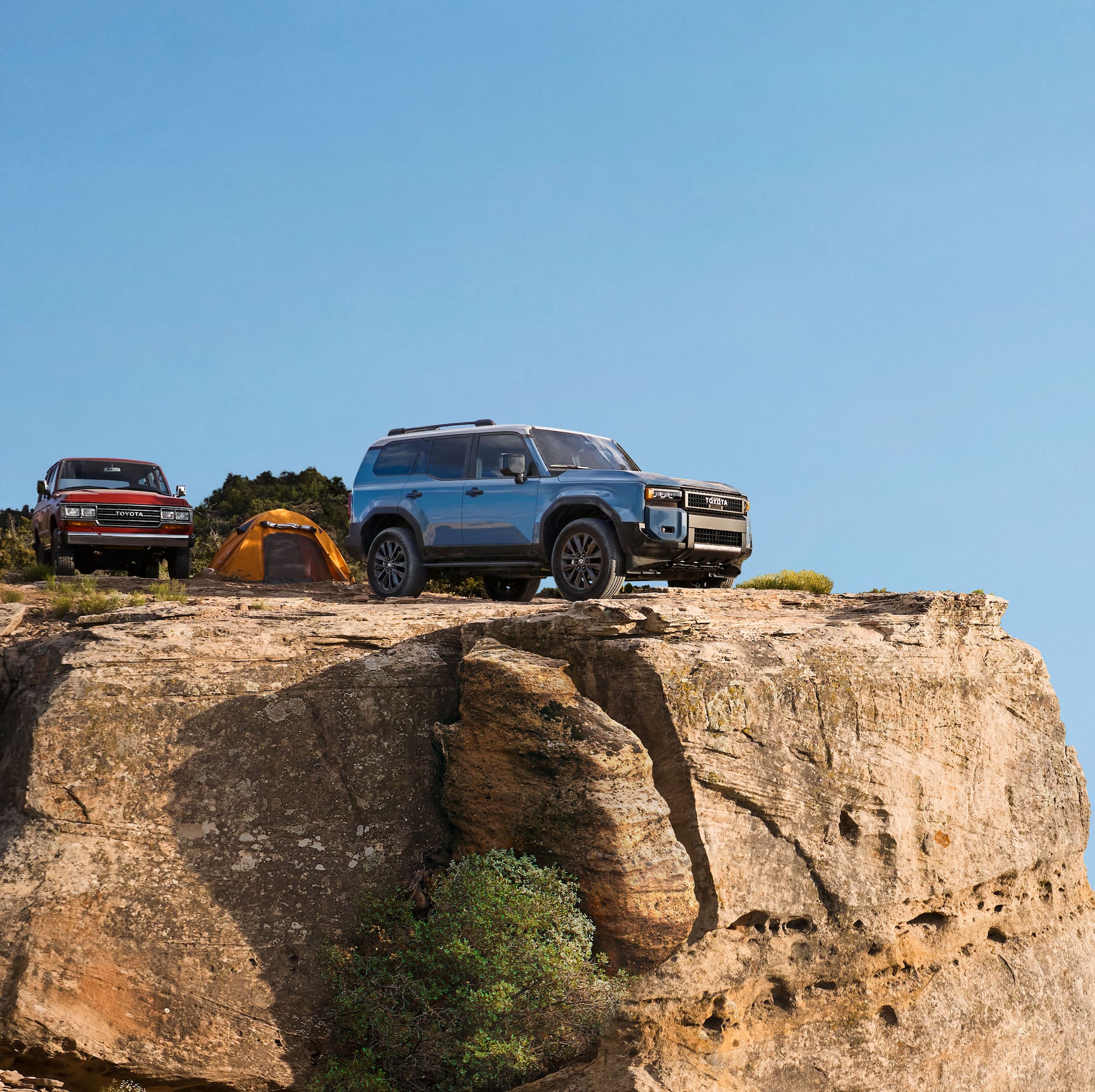 Toyota Land Cruiser on rocky ridge