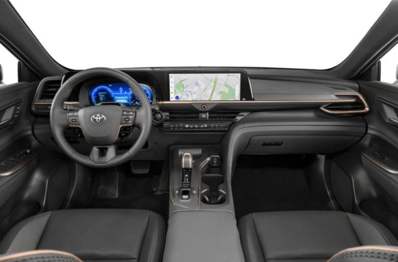 Toyota Crown dashboard view