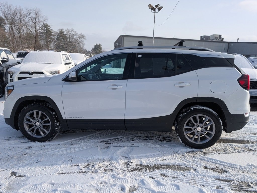 Used 2022 GMC Terrain SLT Sport Utility