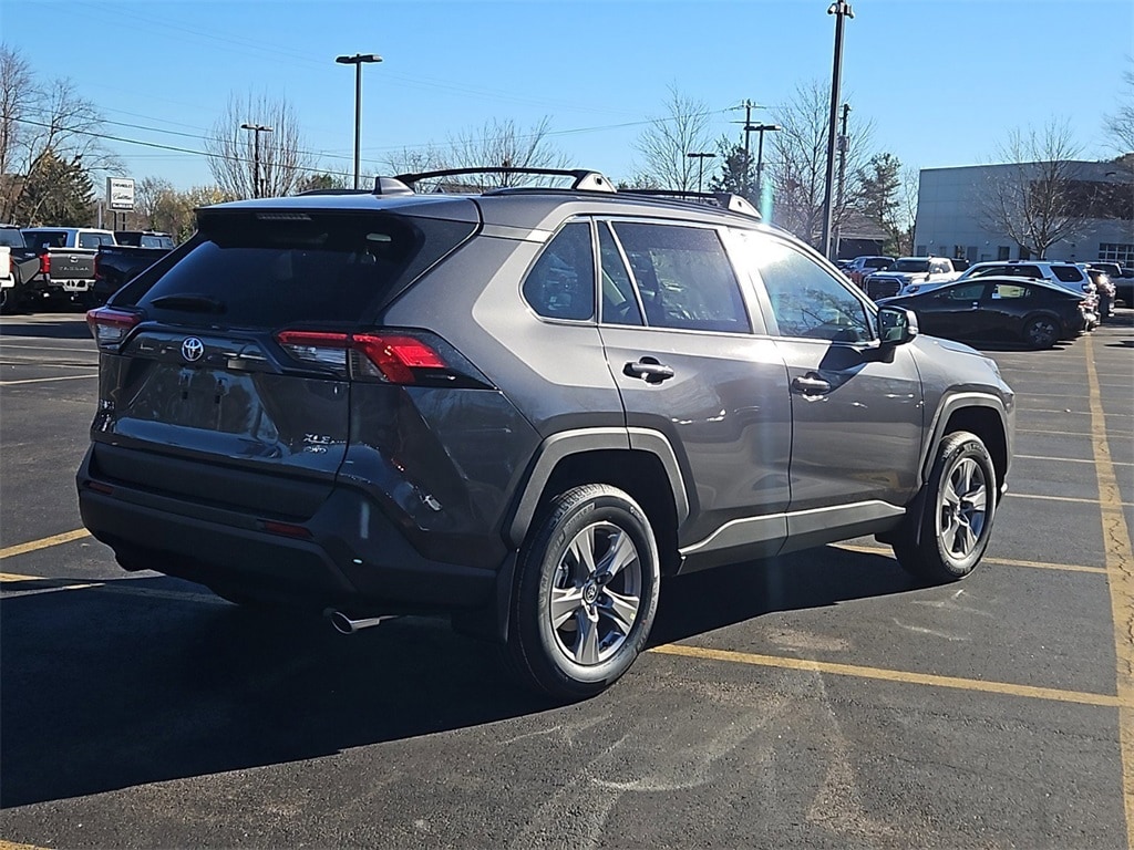 New 2025 Toyota RAV4 XLE SUV