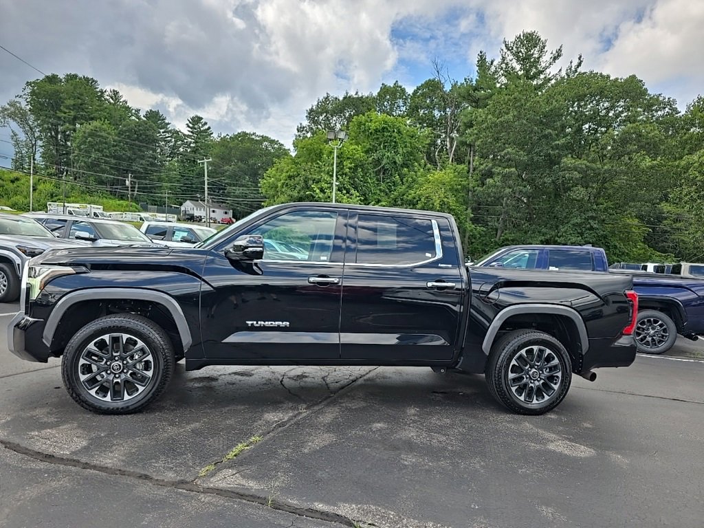 2024 Toyota Tundra Limited photo 2
