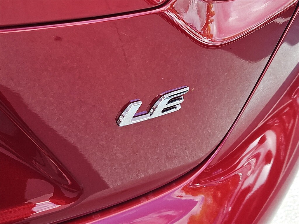 2026 Toyota Corolla LE photo 3