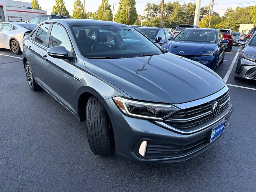 Used 2023 Volkswagen Jetta 1.5T SEL Sedan
