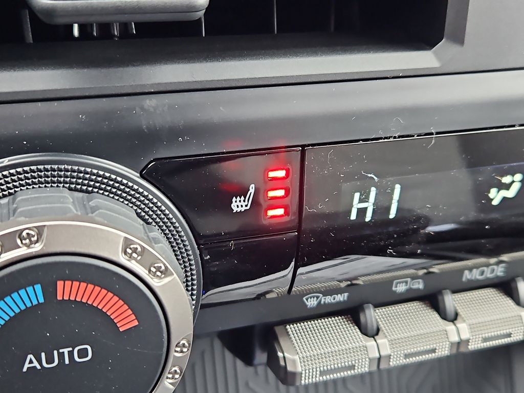2025 Toyota Tacoma TRD Off Road - Photo 13