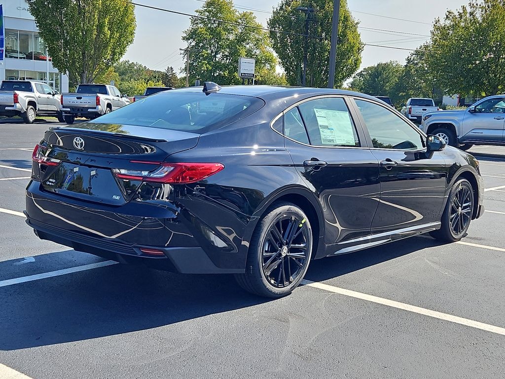New 2026 Toyota Camry SE Sedan