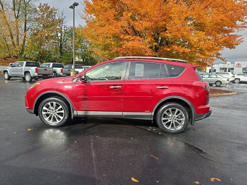 2018 Toyota RAV4 Hybrid Limited photo 3