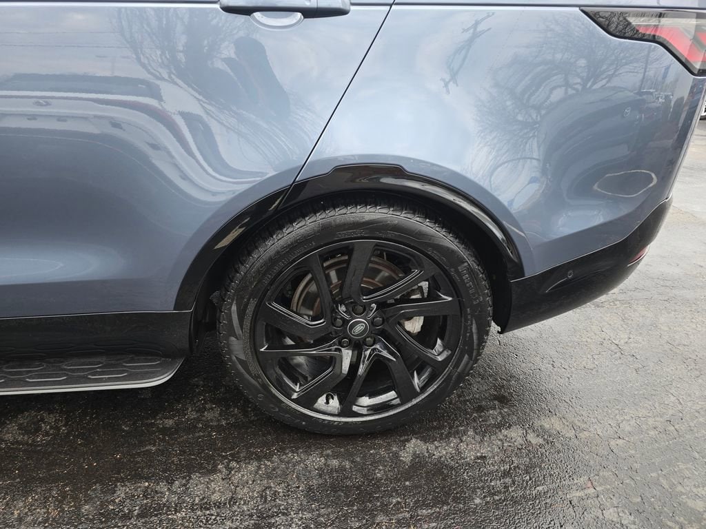 Used 2023 Land Rover Discovery S R-Dynamic Sport Utility