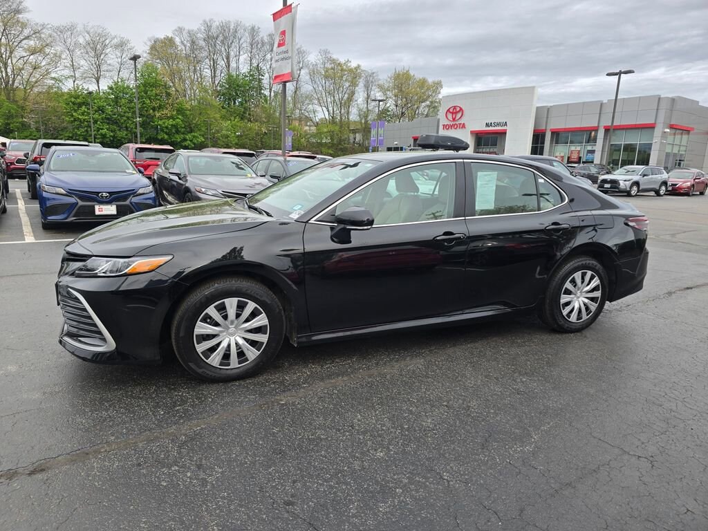 Used 2024 Toyota Camry Hybrid LE Sedan