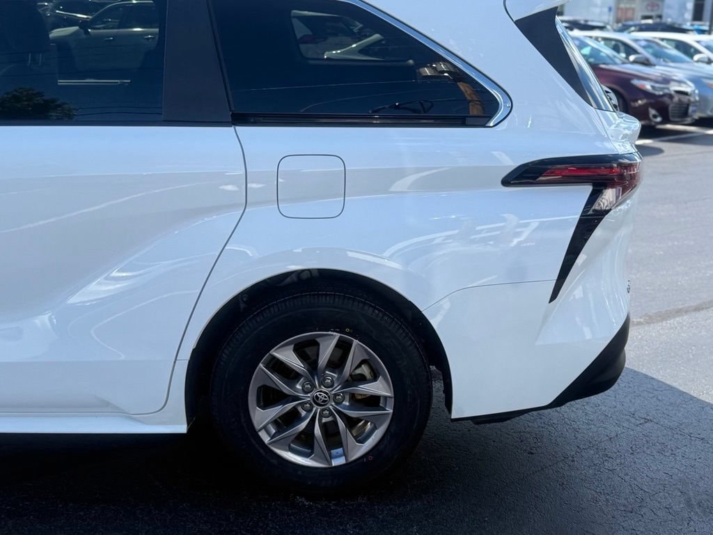 Certified 2025 Toyota Sienna LE Passenger Van