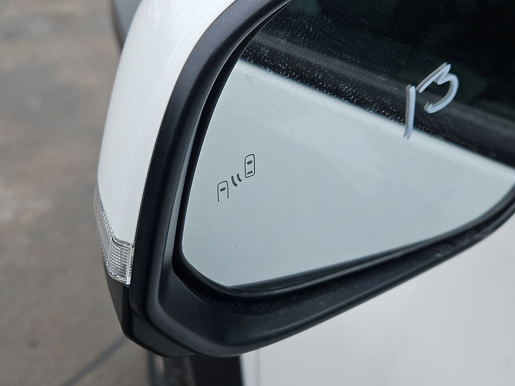 2025 Toyota Tacoma Trailhunter - Photo 6