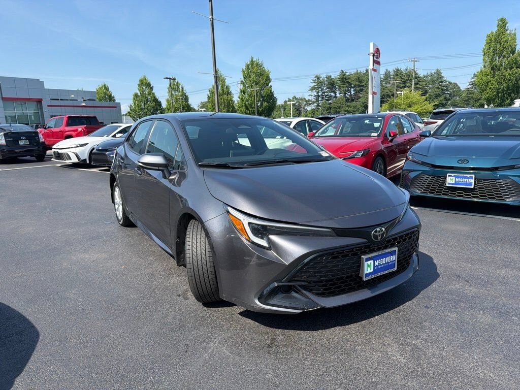 Used 2023 Toyota Corolla Hatchback SE Hatchback