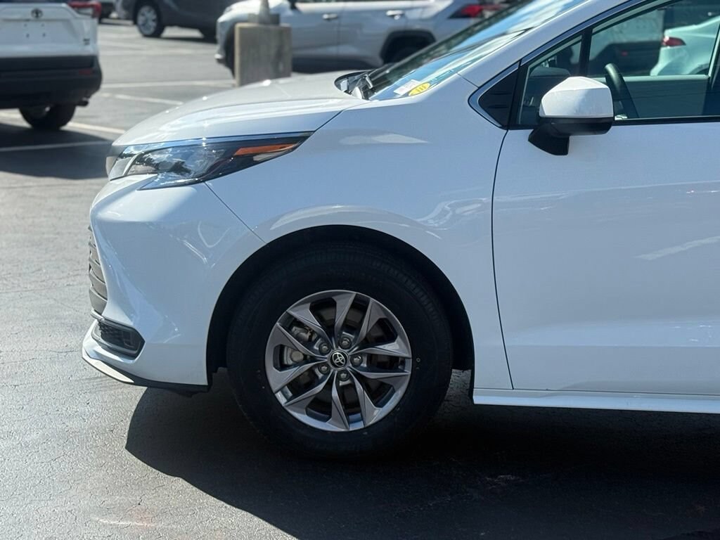 Certified 2025 Toyota Sienna LE Passenger Van