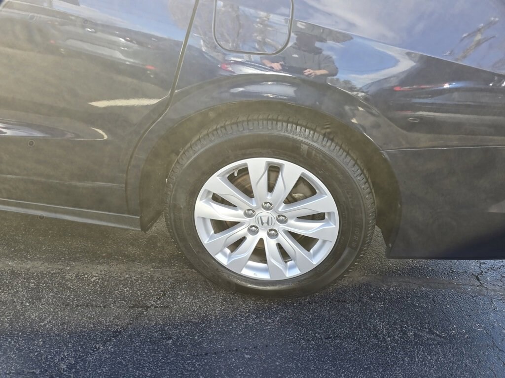 Used 2019 Honda Odyssey LX Passenger Van